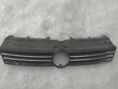 Лот: 17385930. Фото: 1. Решетка радиатора vw polo sedan. Кузов