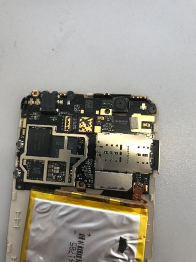 Лот: 16084505. Фото: 1. Камера Zte blade a910. Видео- и фотокамеры