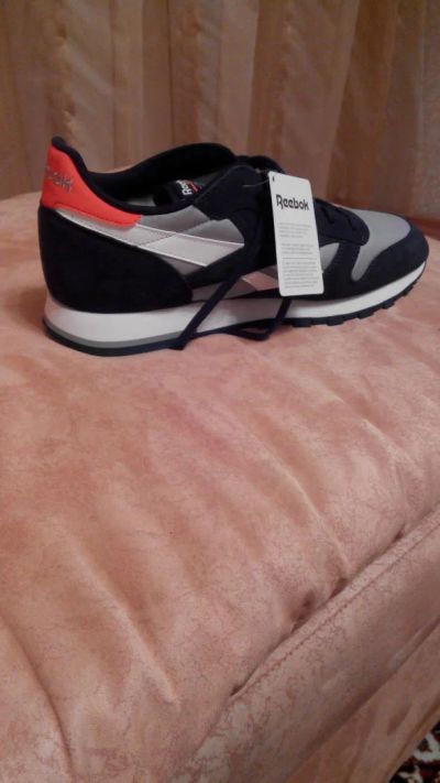 Лот: 5315738. Фото: 1. кроссовки Reebok. Кеды, кроссовки, слипоны