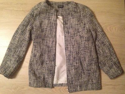 Лот: 5058632. Фото: 1. Удлиненный жакет Topshop, размер... Пиджаки, жакеты, жилеты