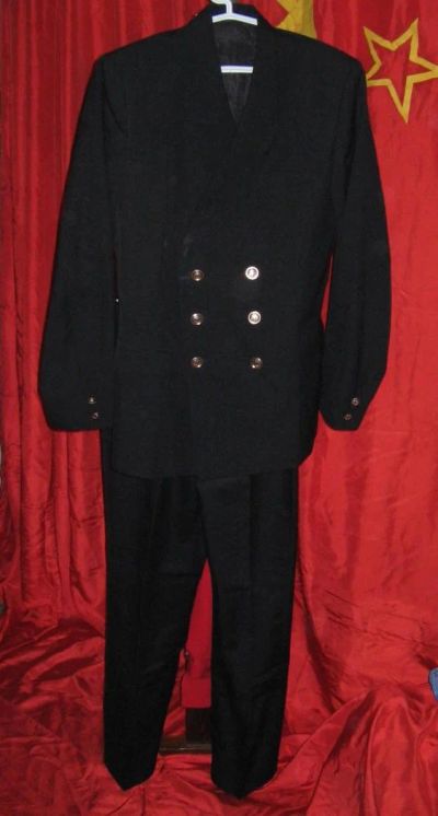 Лот: 4773169. Фото: 1. костюм офицера ВМФ чёрный ,с хранения... Обмундирование