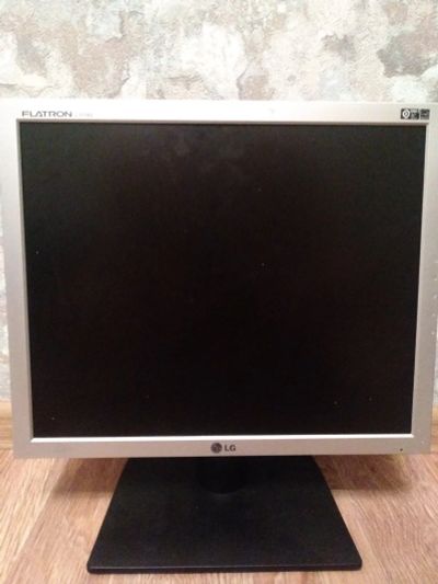 Лот: 16994814. Фото: 1. продам монитор LG flatron 1719S. ЖК-мониторы