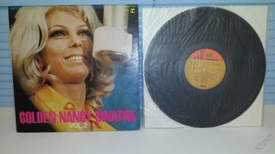 Лот: 5678686. Фото: 1. Nancy Sinatra-Golden Nancy Sinatra... Аудиозаписи