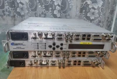 Лот: 25025578. Фото: 1. Модем спутниковый CDM-625А. Другое (сетевые устройства)