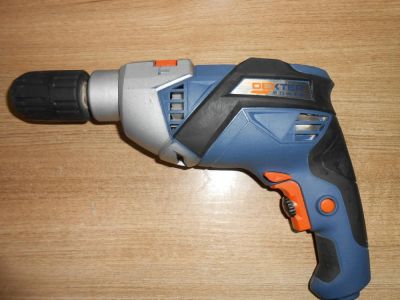 Лот: 7615890. Фото: 1. Продам дрель Dexter Power ic810id... Электроинструмент