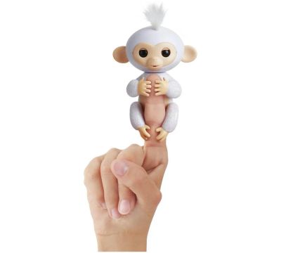 Лот: 11123484. Фото: 1. Интерактивная обезьянка Fingerlings... Электронные