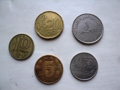 Лот: 6451615. Фото: 1. 5 иностранных монет (описание... Другое (монеты)