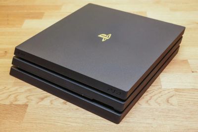 Лот: 19893306. Фото: 1. Ps4 Pro 1 tb. Игры для консолей