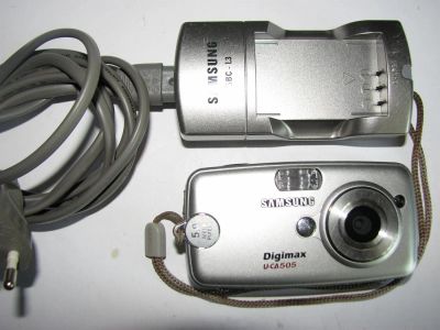 Лот: 3055461. Фото: 1. SAMSUNG DIGIMAX U-CA 505. Цифровые компактные