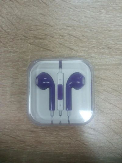 Лот: 9937835. Фото: 1. Наушники гарнитура Apple для iPhone... Красноярск