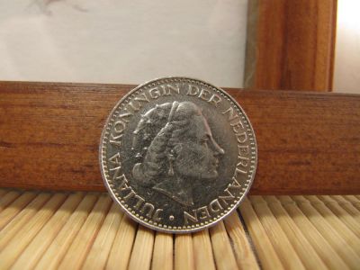 Лот: 6604840. Фото: 1. Нидерланды. 1 гульден 1967г. Королева... Европа