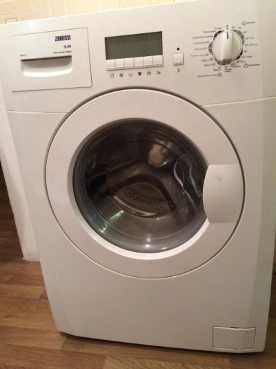 Лот: 4868264. Фото: 1. Стиральная машинка zanussi slim... Стиральные машины