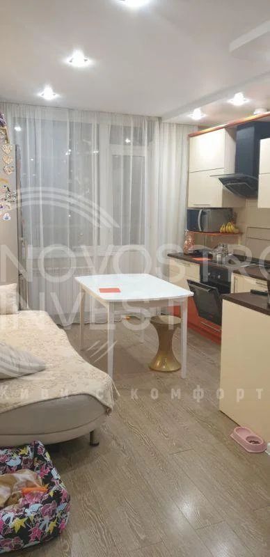 Лот: 17294200. Фото: 1. Продам 3-х квартиру. Квартиры, студии