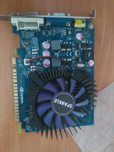 Лот: 11716479. Фото: 1. Sparkle nVidia GeForce GT440. Видеокарты