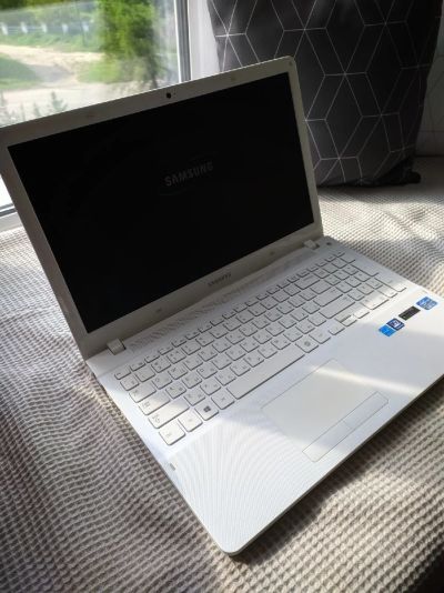 Лот: 16218701. Фото: 1. Ноутбук Samsung NP-450R5E /i5... Ноутбуки