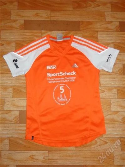 Лот: 2175619. Фото: 1. футболка "Adidas" 44р. Пиджаки, жакеты, жилеты