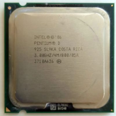 Лот: 20848895. Фото: 1. Процессор Intel Pentium D 925. Процессоры