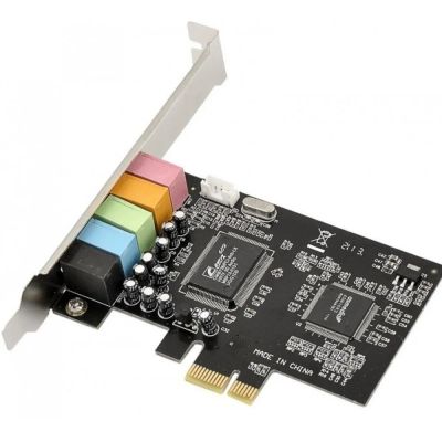 Лот: 7008120. Фото: 1. Звуковая карта в слот PCI-E 1X... Звуковые карты