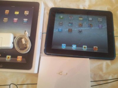 Лот: 3580847. Фото: 1. Ipad 1 с симкартой 3G+Wi-Fi на... Планшеты