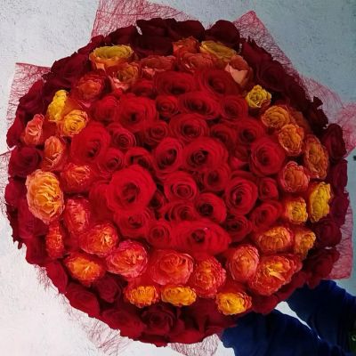 Лот: 7253695. Фото: 1. Цветы Букет от Цветограда № 490... Свежие цветы