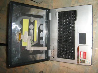 Лот: 2956999. Фото: 1. Ноутбук Toshiba L10 частично неисправный. Ноутбуки