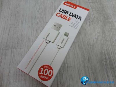 Лот: 13850441. Фото: 1. Кабель iPhone 5/6 Remax в коробке... Зарядные устройства, блоки питания, адаптеры сетевые для смартфонов