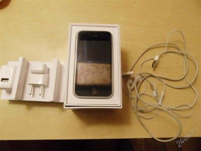 Лот: 2202397. Фото: 1. Iphone 3 GS 16 GB. оригинал.в... Смартфоны