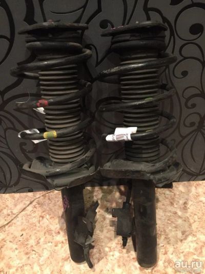 Лот: 13250382. Фото: 1. стойки mazda axela (3). Ходовая, подвеска, рулевое управление