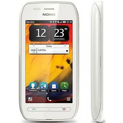 Лот: 3274815. Фото: 1. Продам смартфон Nokia 603 в хорошем... Смартфоны