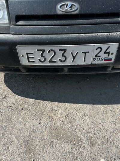Лот: 22807621. Фото: 1. Госномер Е323УТ24. Госномера