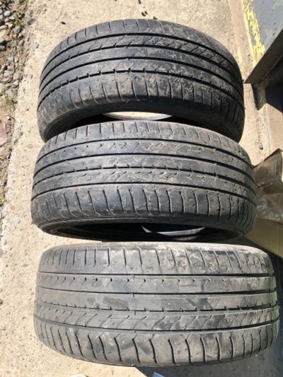 Лот: 19528833. Фото: 1. Шины Goodyear EfficientGrip 215... Шины