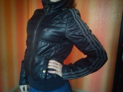 Лот: 3876070. Фото: 1. Куртка Осень-Весна,Adidas,размер... Верхняя одежда