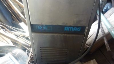 Лот: 12314332. Фото: 1. Льдогенератор кубикового льда... Холодильное