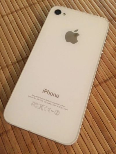 Лот: 4862014. Фото: 1. iPhone 4s 32gb. Смартфоны