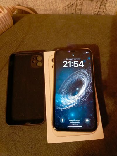 Лот: 20713206. Фото: 1. iPhone 11. Смартфоны