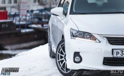 Лот: 9630256. Фото: 1. Lexus CT200h. Автомобили