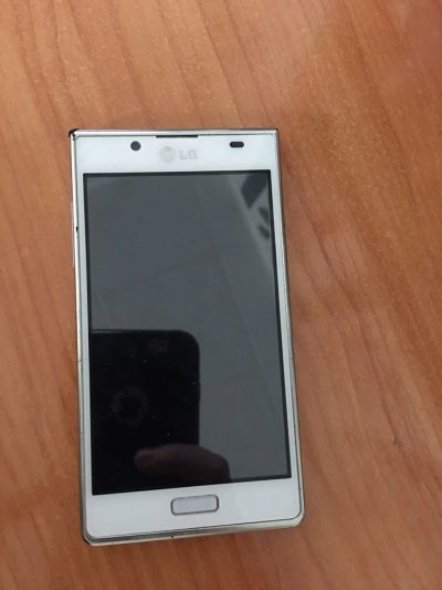 Лот: 12092806. Фото: 1. LG P705. Смартфоны