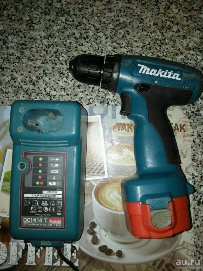 Лот: 10639414. Фото: 1. Шуруповерт makita 6270. Электроинструмент