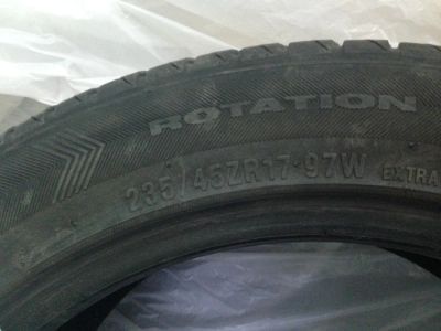 Лот: 4971373. Фото: 1. 235/45 R17 235 45 R 17. Шины