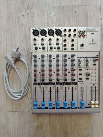 Лот: 17500162. Фото: 1. Микшерный пульт Behringer Eurorack... Микшеры, предусилители, микрофонные эффекты