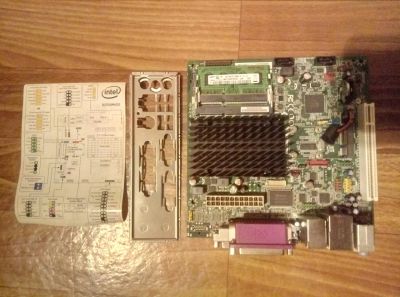 Лот: 12425316. Фото: 1. Материнская плата Mini-ITX INTEL... Материнские платы