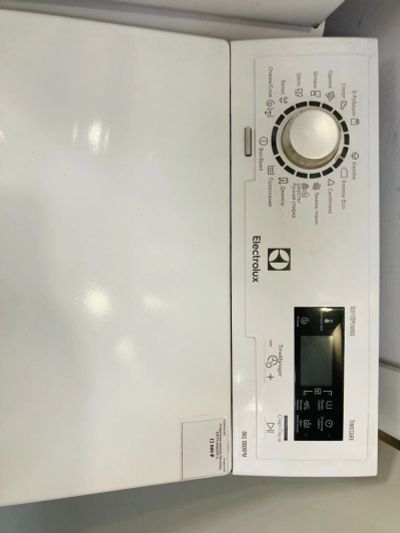 Лот: 22159803. Фото: 1. Стиральная машина Electrolux EWT1062TDW... Запчасти для остальной бытовой техники