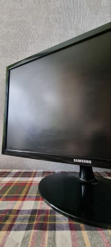 Лот: 20208618. Фото: 1. Монитор Samsung 24". ЖК-мониторы