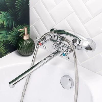 Лот: 24315145. Фото: 1. Смеситель для ванны, BOOU, с кран-буксой... Смесители