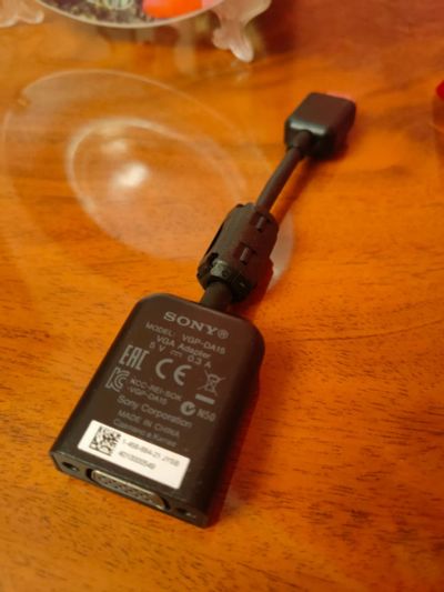 Лот: 19621983. Фото: 1. VGA Adapter Sony VGP-DA15. Шлейфы, кабели, переходники