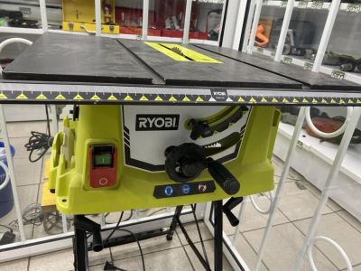 Лот: 18087387. Фото: 1. Распиловочный станок Ryobi RTS1800. Электроинструмент