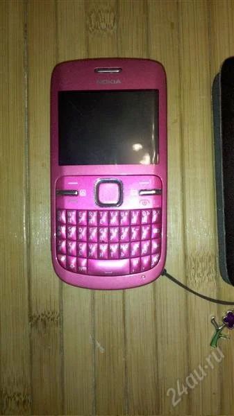 Лот: 794140. Фото: 1. Nokia C3 Pink + Чехол. Кнопочные мобильные телефоны