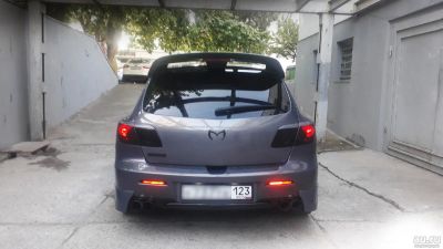 Лот: 18247802. Фото: 1. Клыки на задний бампер Mazda 3... Детали тюнинга