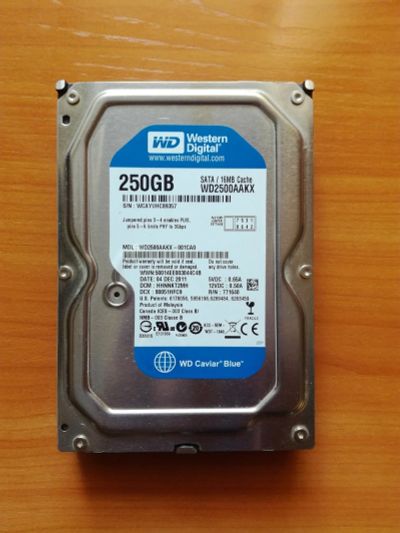 Лот: 13937700. Фото: 1. Жесткий диск Western Digital WD... Внешние жесткие диски