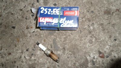 Лот: 3027522. Фото: 1. свечи иридиевые toyota vitz scp13... Электрооборудование